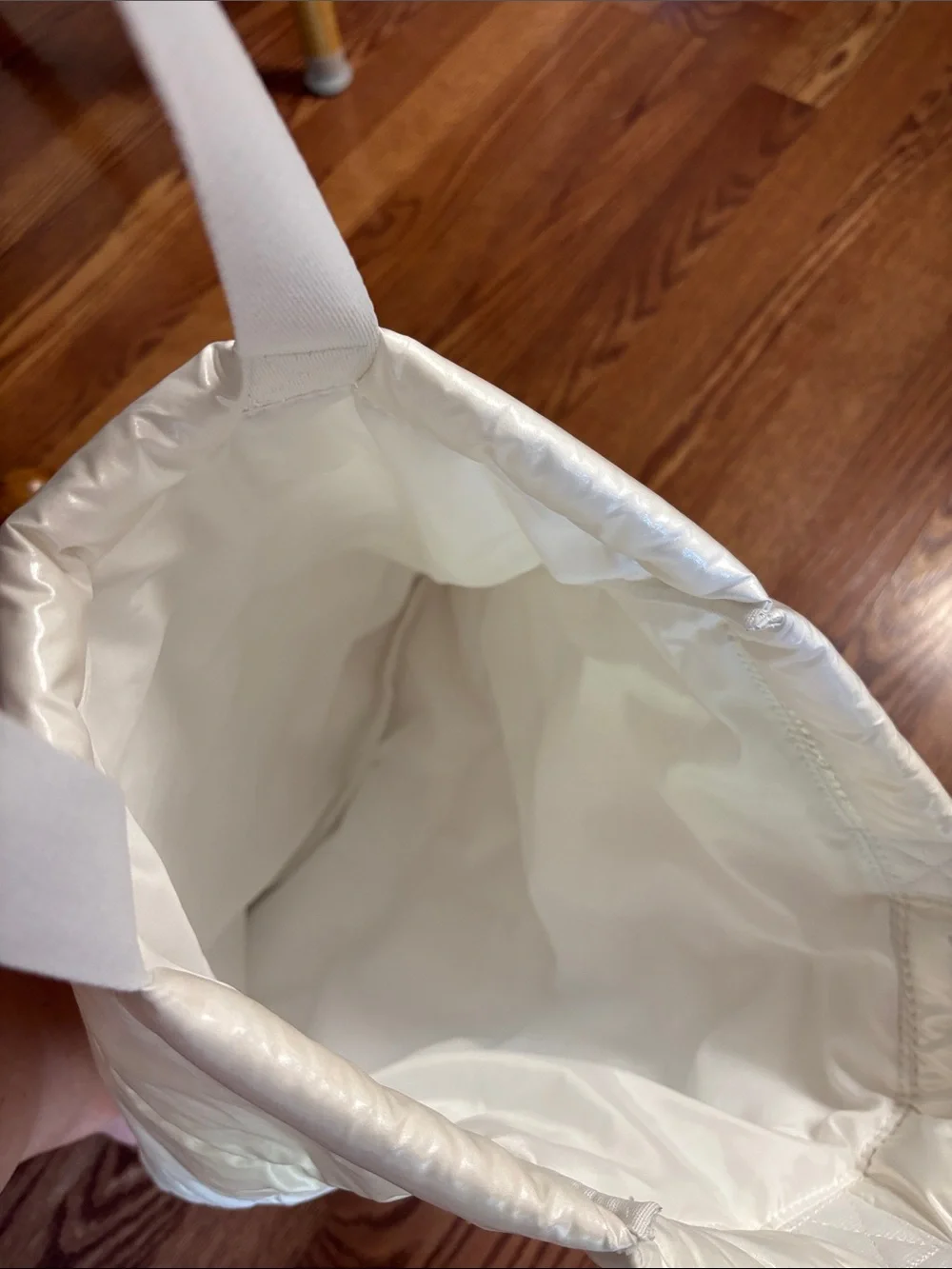 Bath and Bodyworks Iridescent White Puffer Tote Bag with Shoulder Straps.
